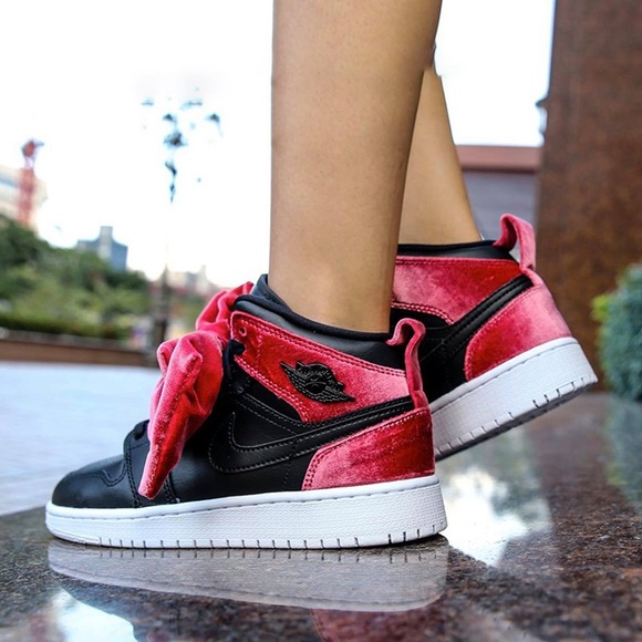 Jordan Shoes | Air Jordan Mid Pink Velcro Velvet Bow 13c | Poshmark Jordan Shoes | Air Jordan Mid Pink Velcro Velvet Bow 13c | Poshmark